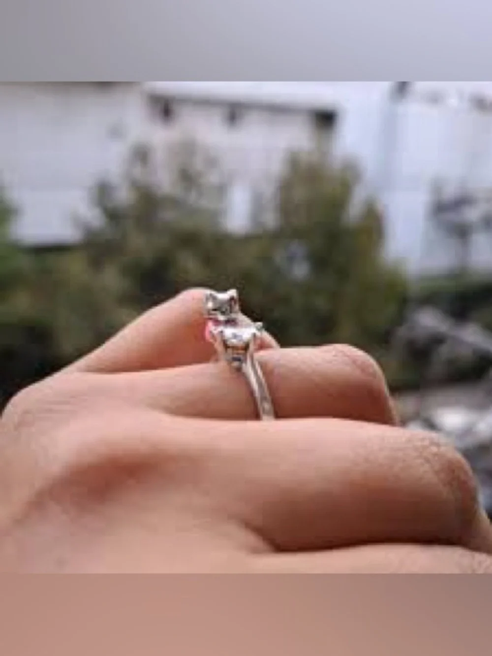 925 Sterling Silver Hello Kitty Sanrio Hugging Diamond Solitaire Ring Character